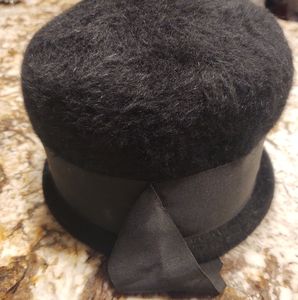 Black Vintage Cloche